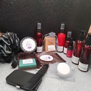 BV Men's Grooming Collection - Red and Black